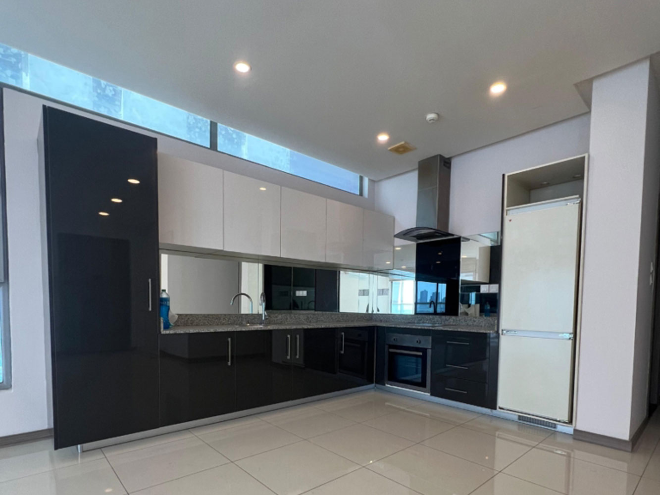 Apartment for Rent in Hidd Image #5957 3