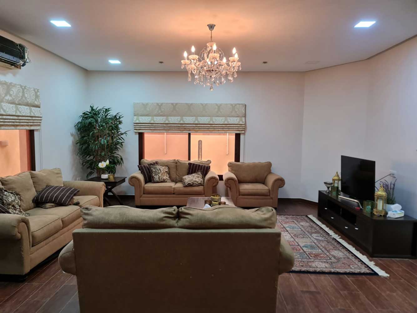 صورة فيلا للبيع في كرزكان #6029 8