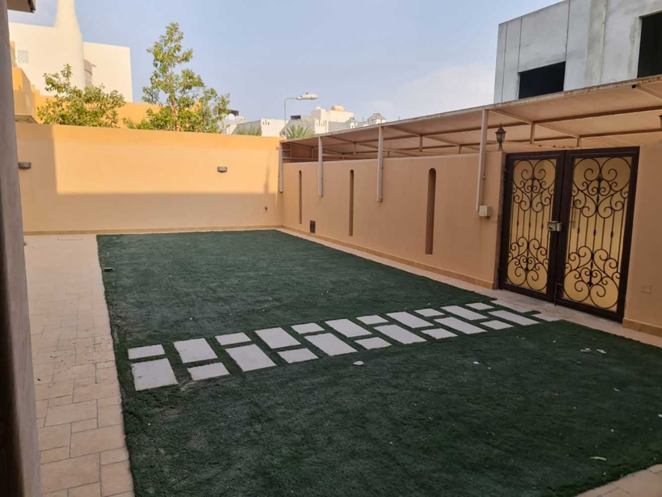 صورة فيلا للبيع في كرزكان #6029 2