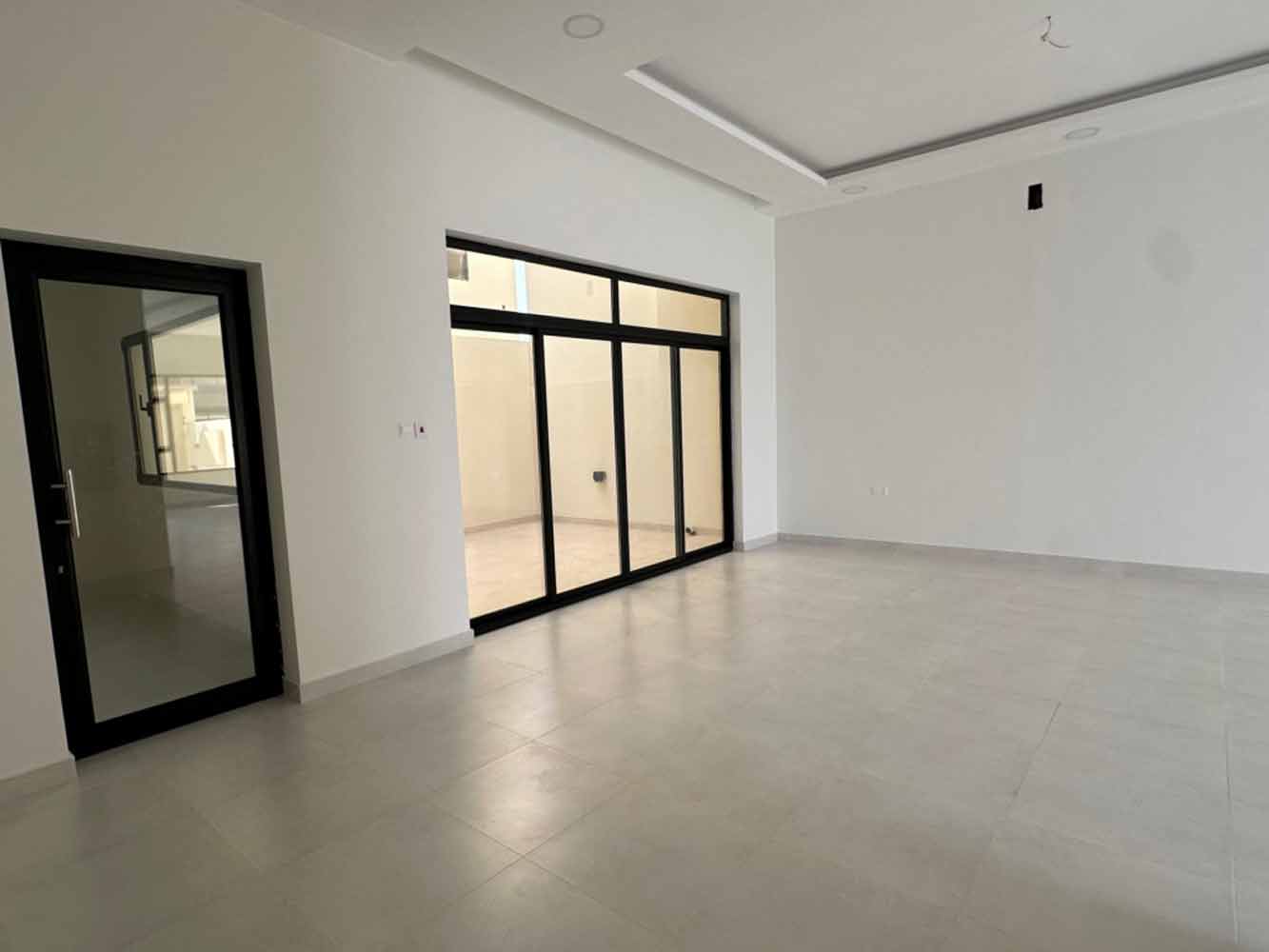 Villa for Sale in Durrat Al Muharraq Image #6427 9