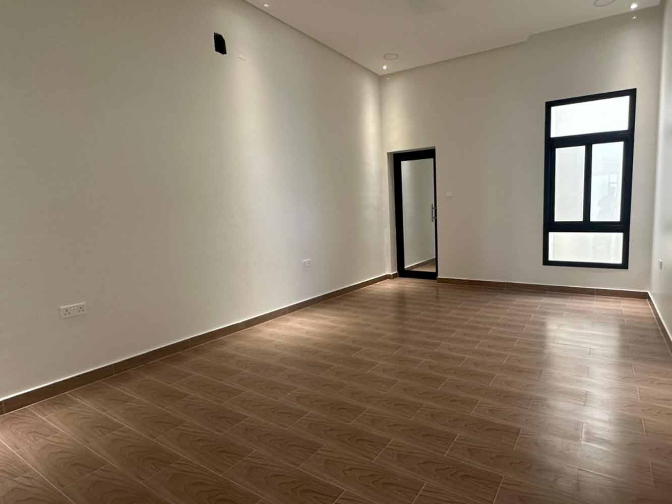 Villa for Sale in Durrat Al Muharraq Image #6427 8