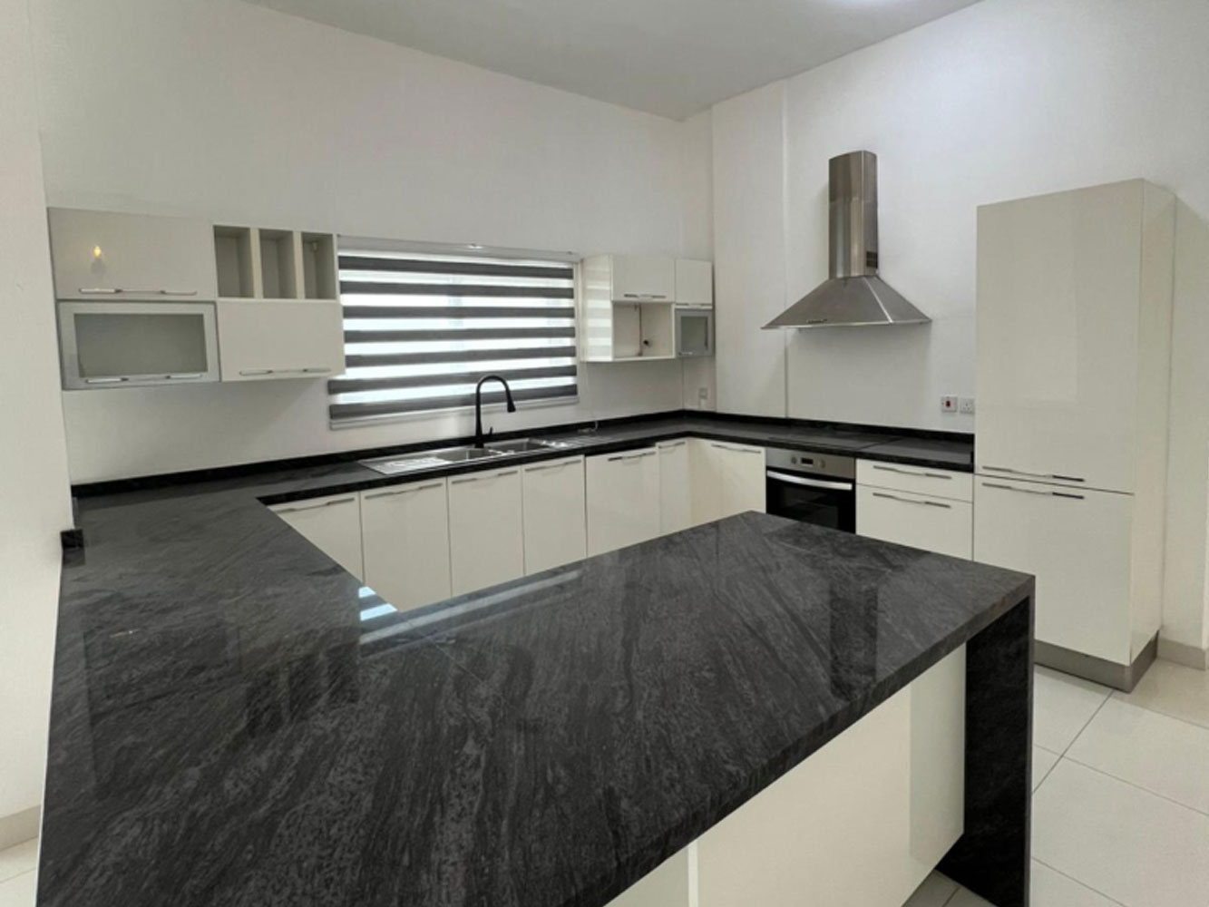 Apartment for Sale in Sar Image #6601 3