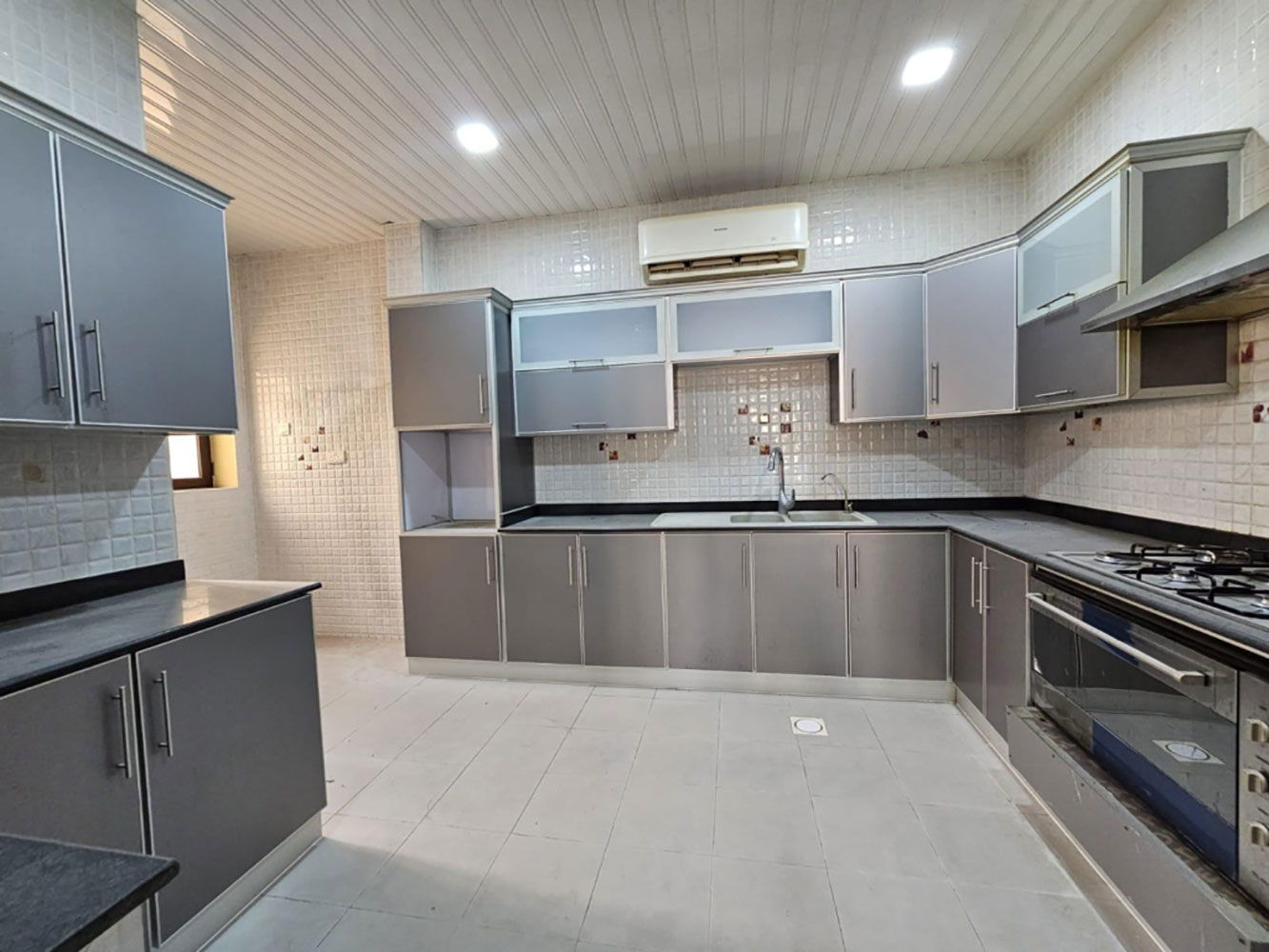 Villa for Sale in Tubli Image #6751 5