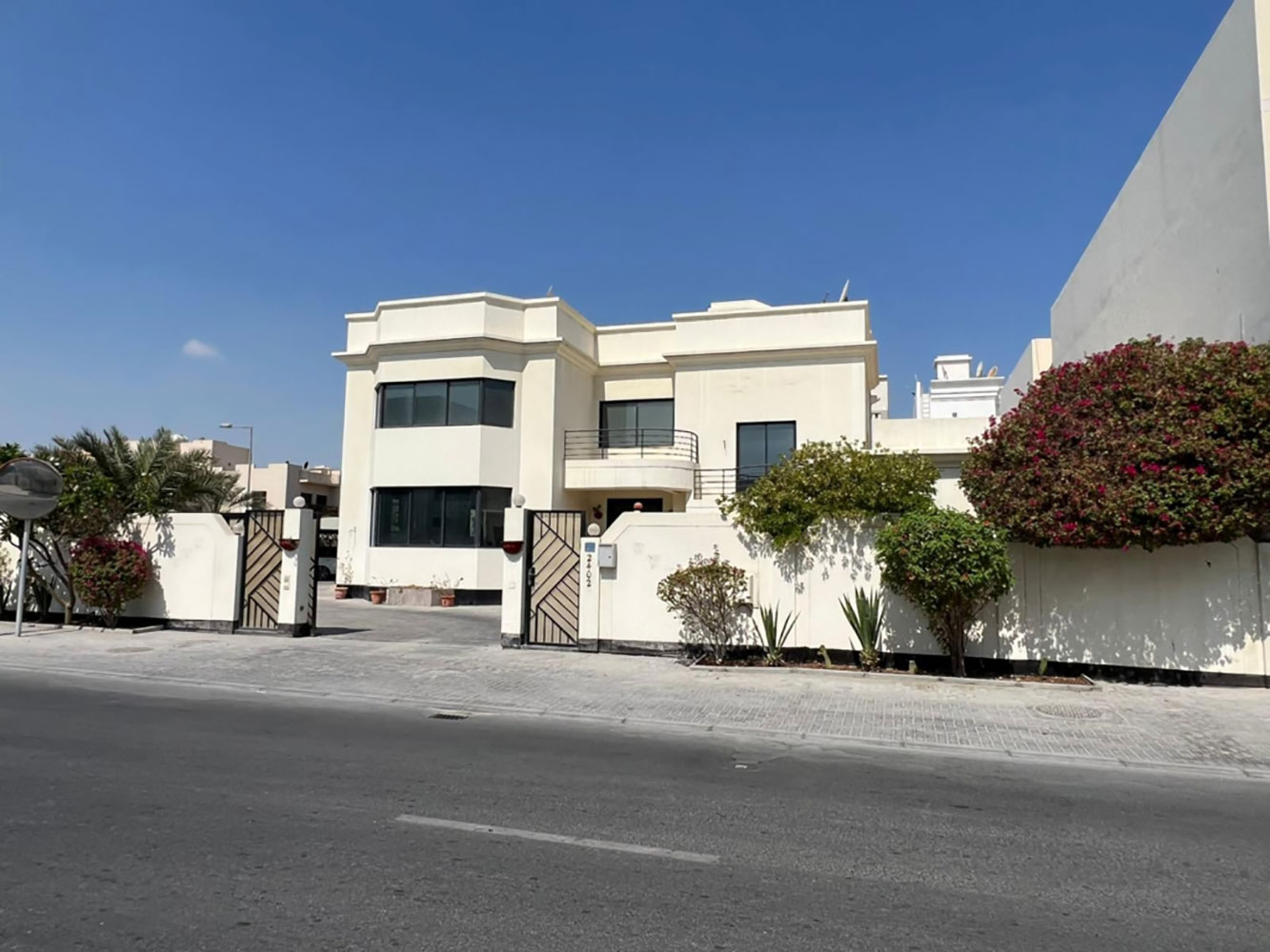 صورة فيلا للبيع في سند #6833 0