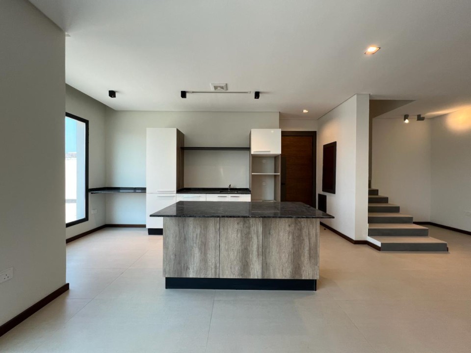 صورة فيلا للبيع في ديار المحرق #6980 3