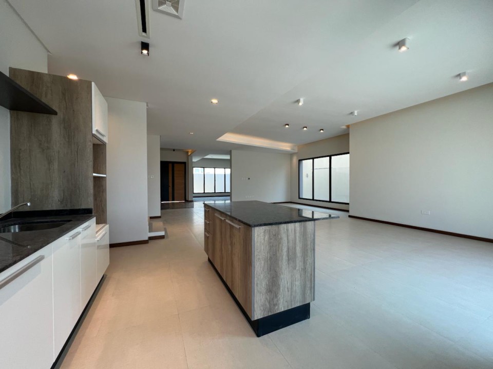 صورة فيلا للبيع في ديار المحرق #6980 4