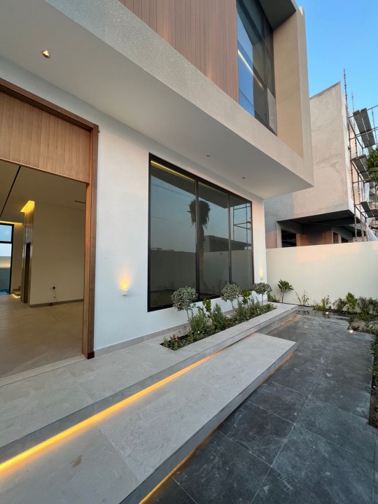 صورة فيلا للبيع في ديار المحرق #6993 8