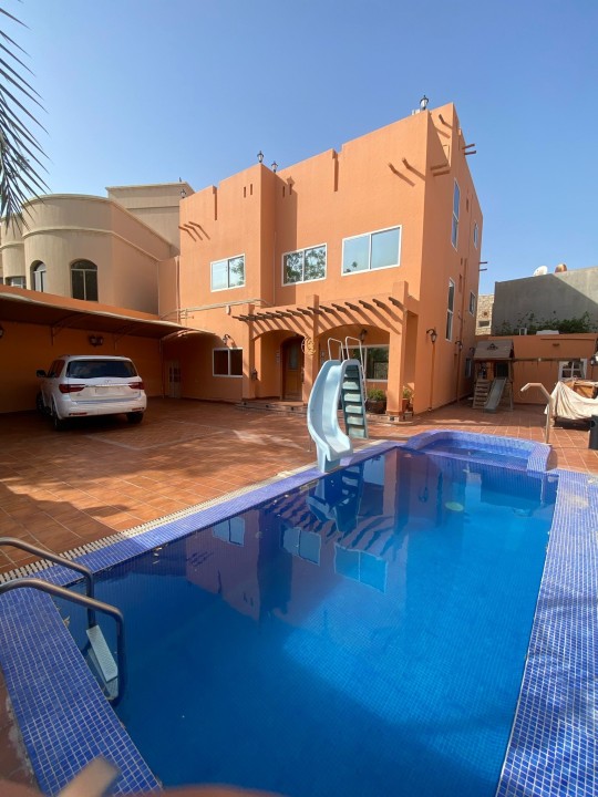 صورة فيلا للبيع في الجنبية #7404 0