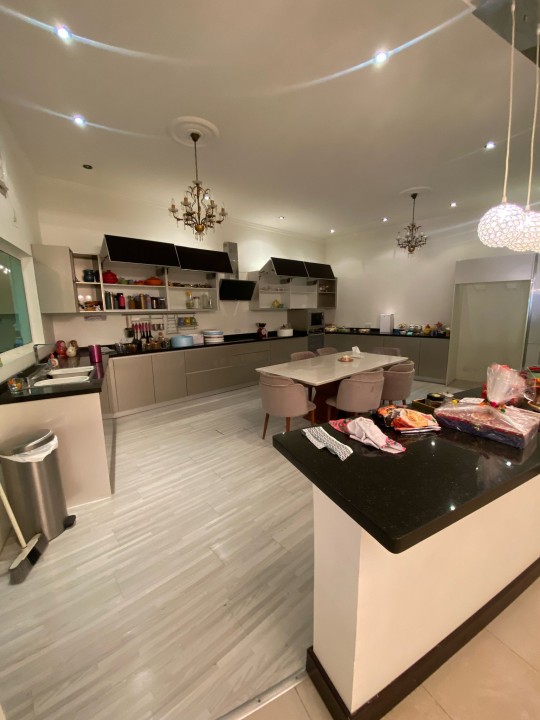 صورة فيلا للبيع في الجنبية #7404 4