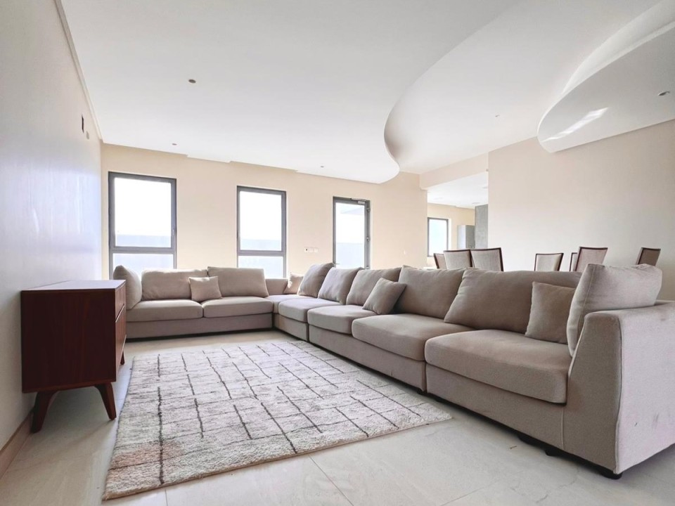 صورة فيلا للبيع في ديار المحرق #7606 4