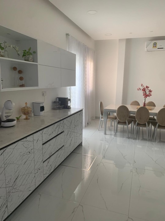 صورة فيلا للبيع في الجنبية #7884 4