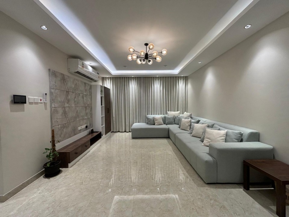 صورة فيلا للبيع في جو #8338 5