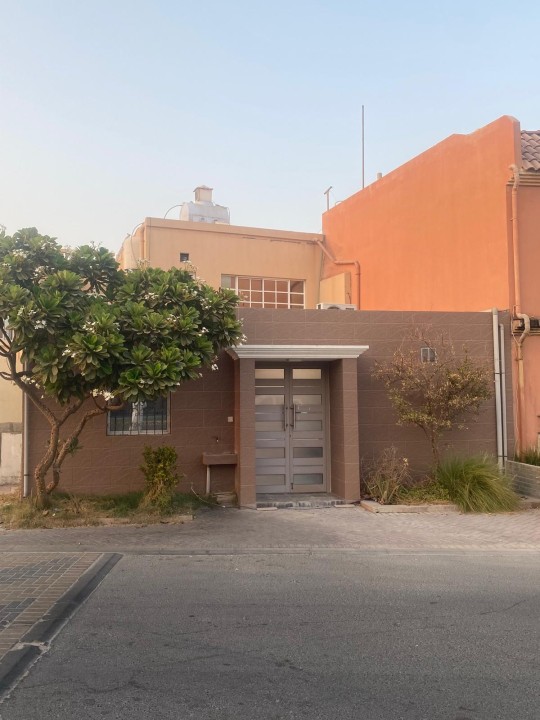 Villa for Sale in Isa Town Image #8859 0