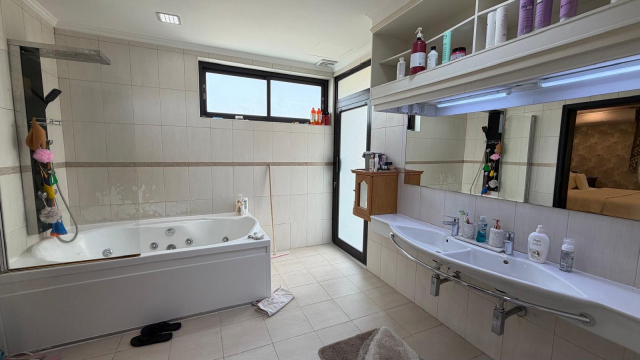 صورة فيلا للبيع في البديع #9476 6