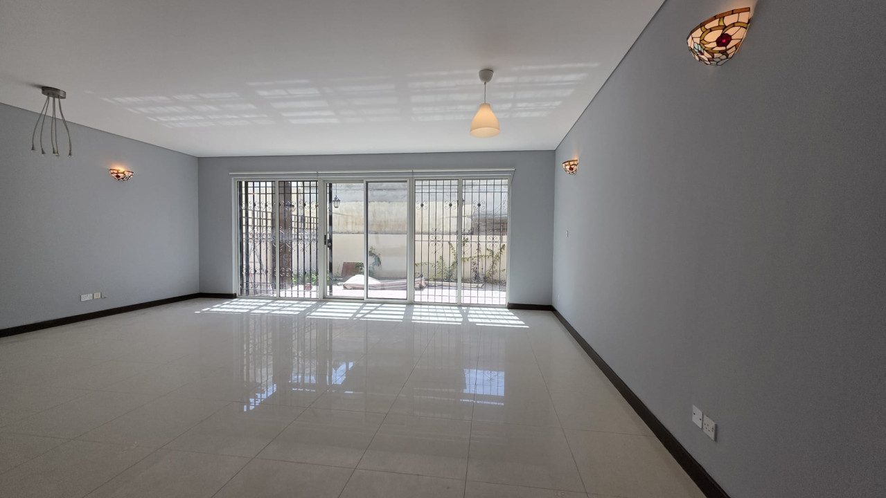Villa for Sale in Amwaj Island Image #9729 0