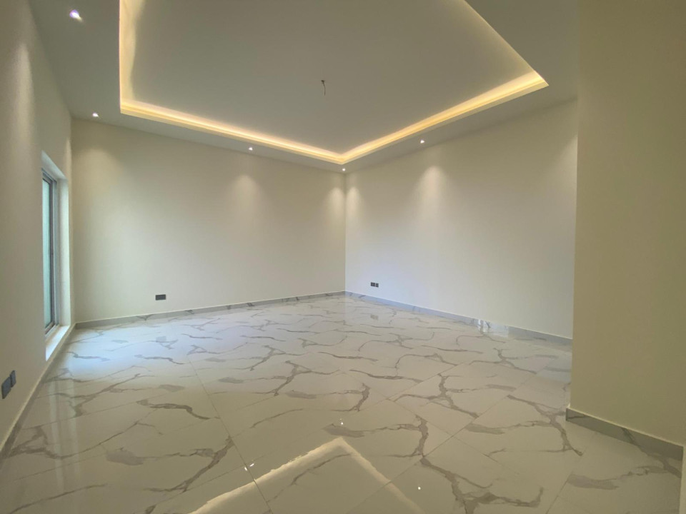 Villa for Sale in Buqwa Image #9797 8