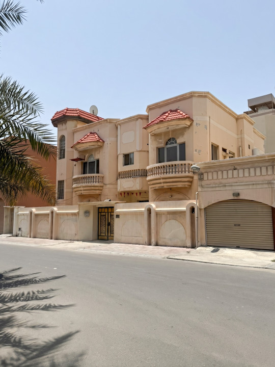 Villa for Sale in Sanad Image #10271 0