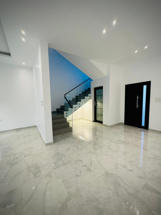 Villa for Sale in Hamalah Image #10605 5
