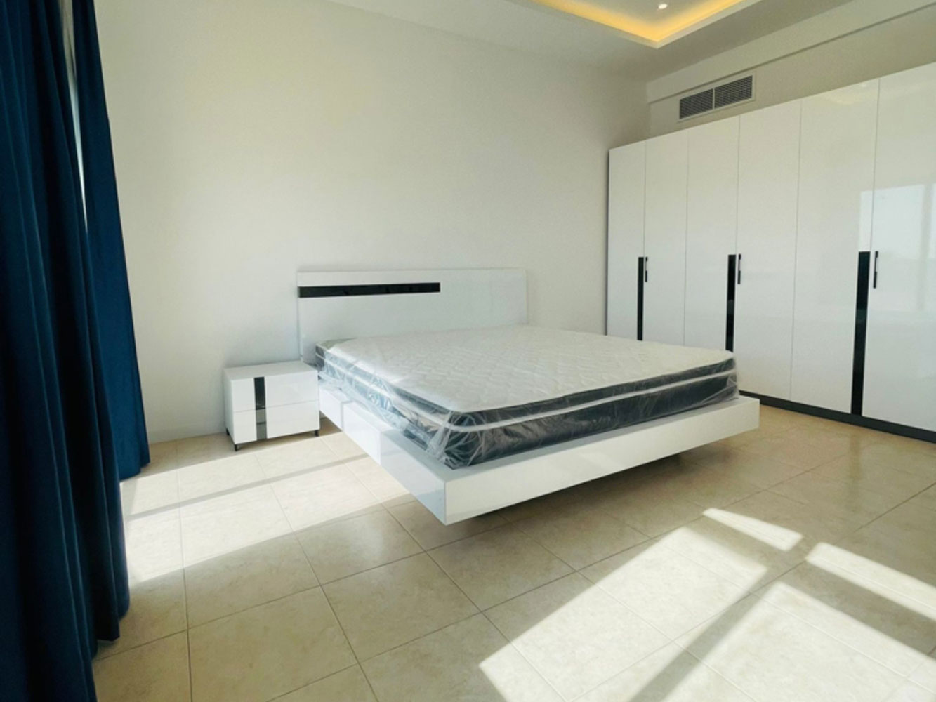 صورة شقة للإيجار في ام الحصم #1334 1