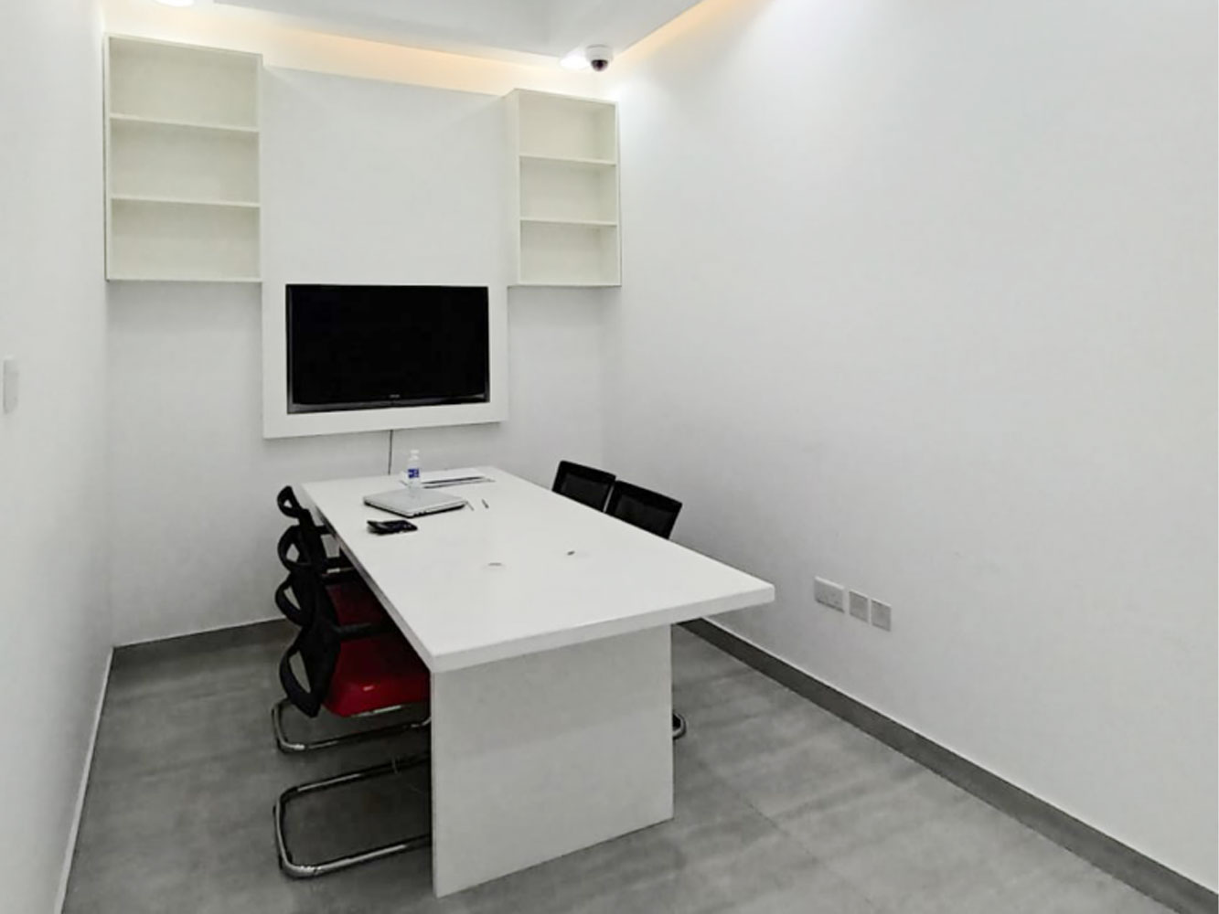 صورة مكتب للإيجار في ضاحية السيف #1335 3