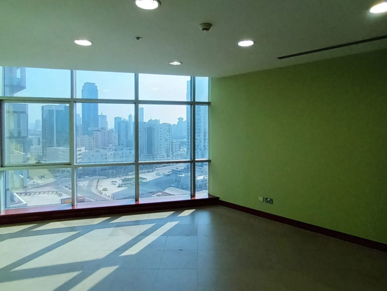 صورة مكتب للإيجار في ضاحية السيف #1338 1