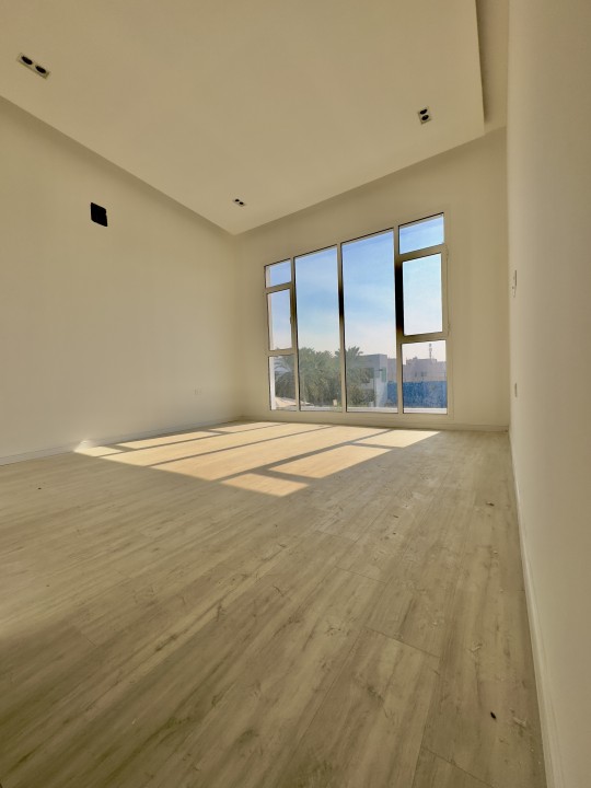 Villa for Sale in Sar Image #1343 3