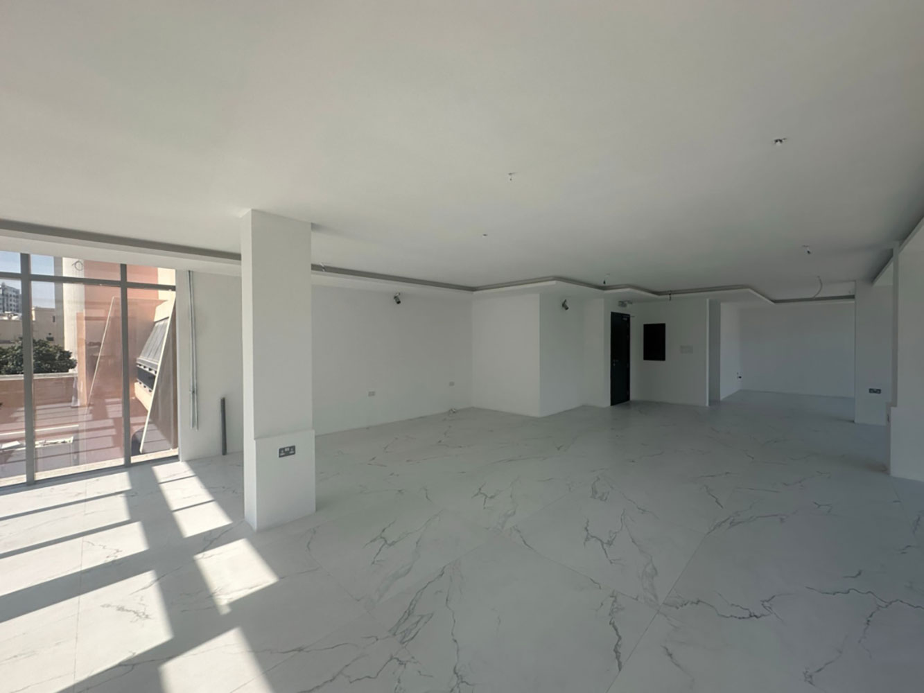 صورة مبنى للإيجار في الماحوز #1344 1