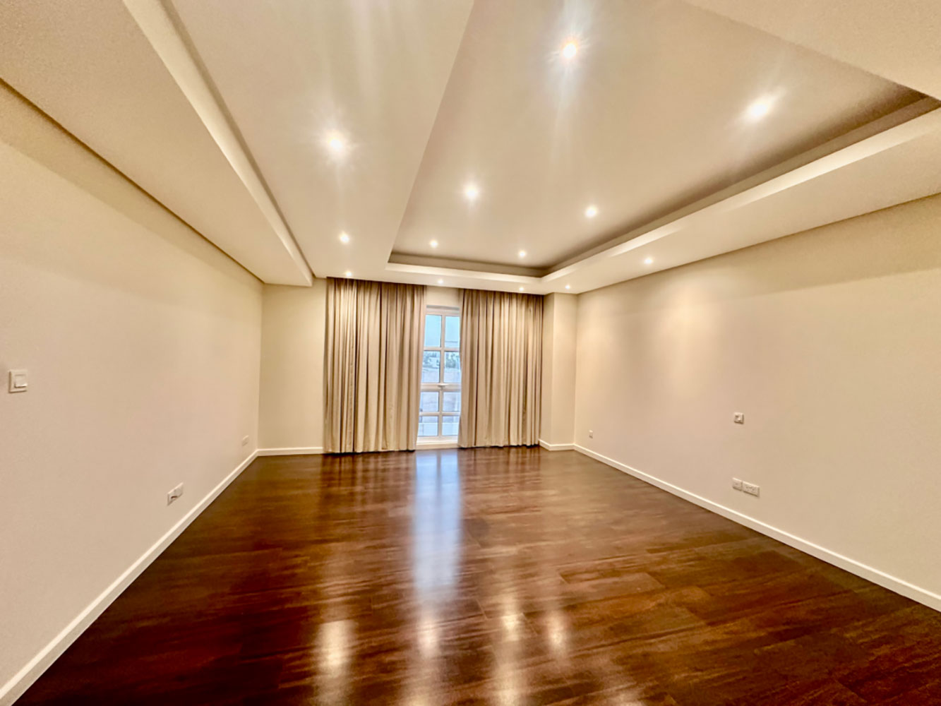 صورة فيلا للإيجار في الهملة #1355 2