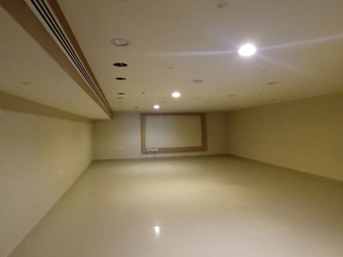 صورة مكتب للإيجار في ضاحية السيف #1366 6