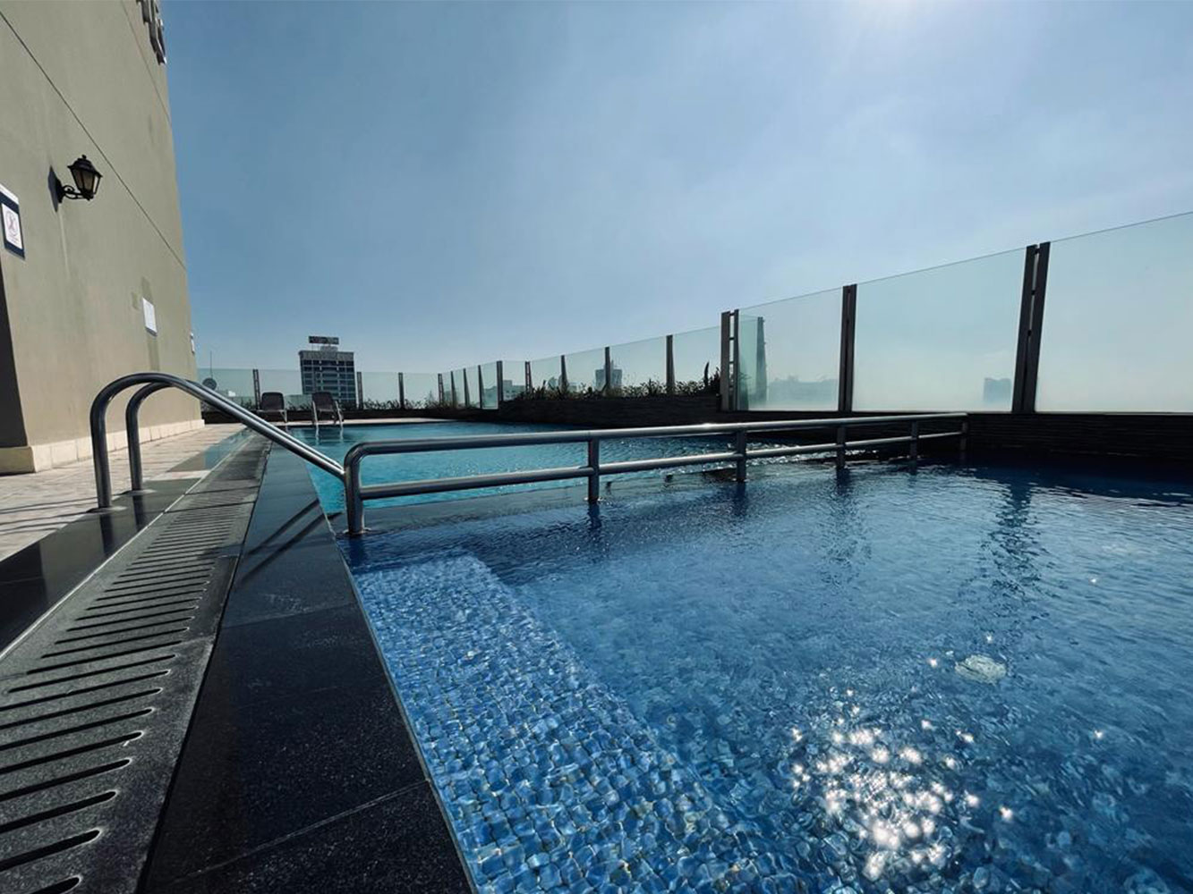 Apartment for Rent in Juffair Image #1386 5