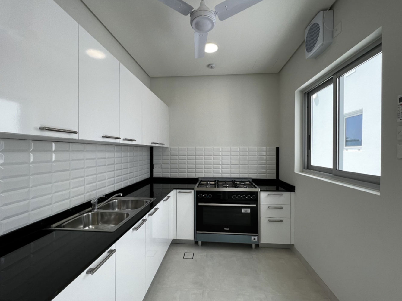 Villa for Rent in Hamalah Image #1388 7