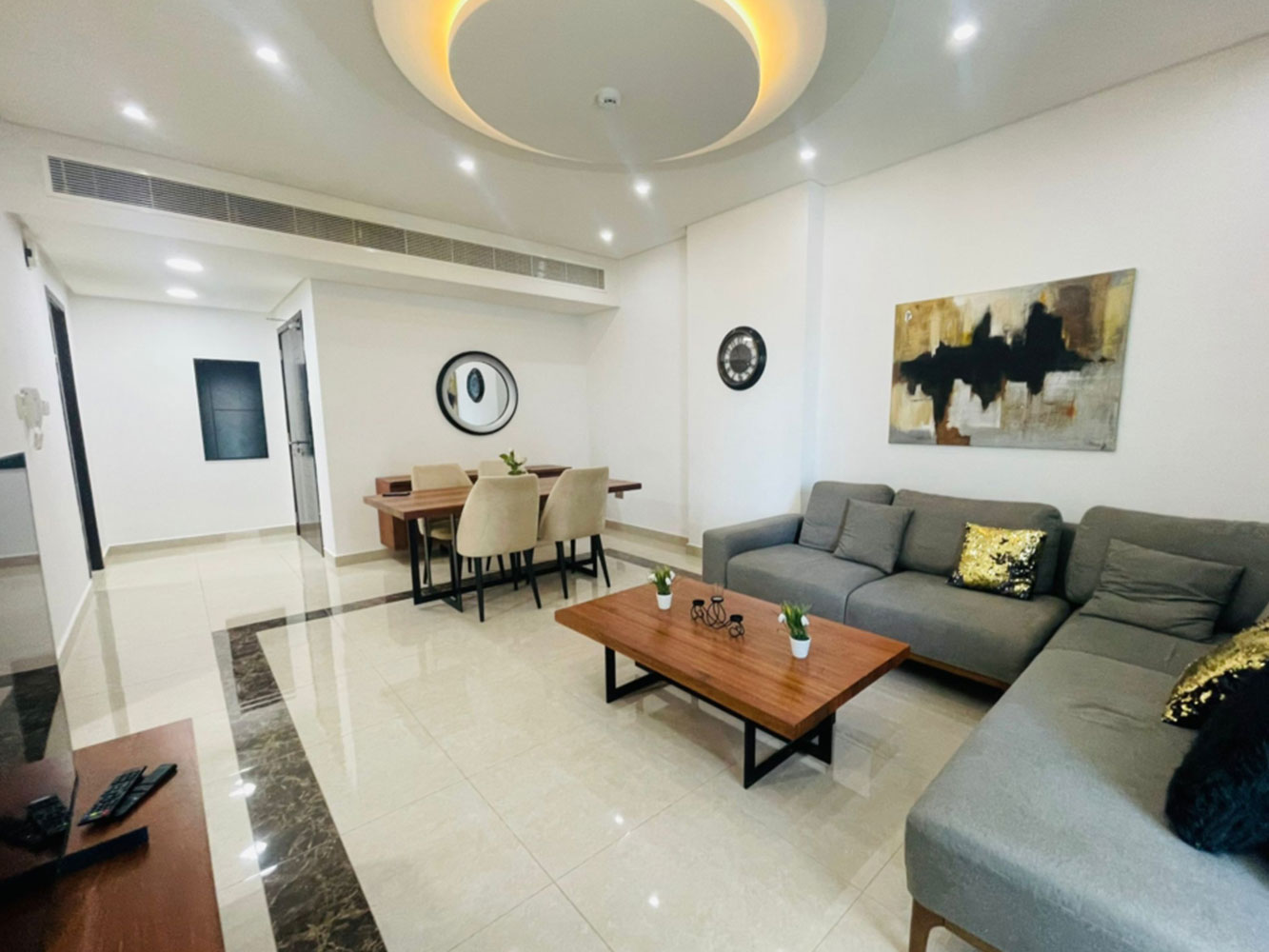 Apartment for Rent in Juffair Image #1399 3