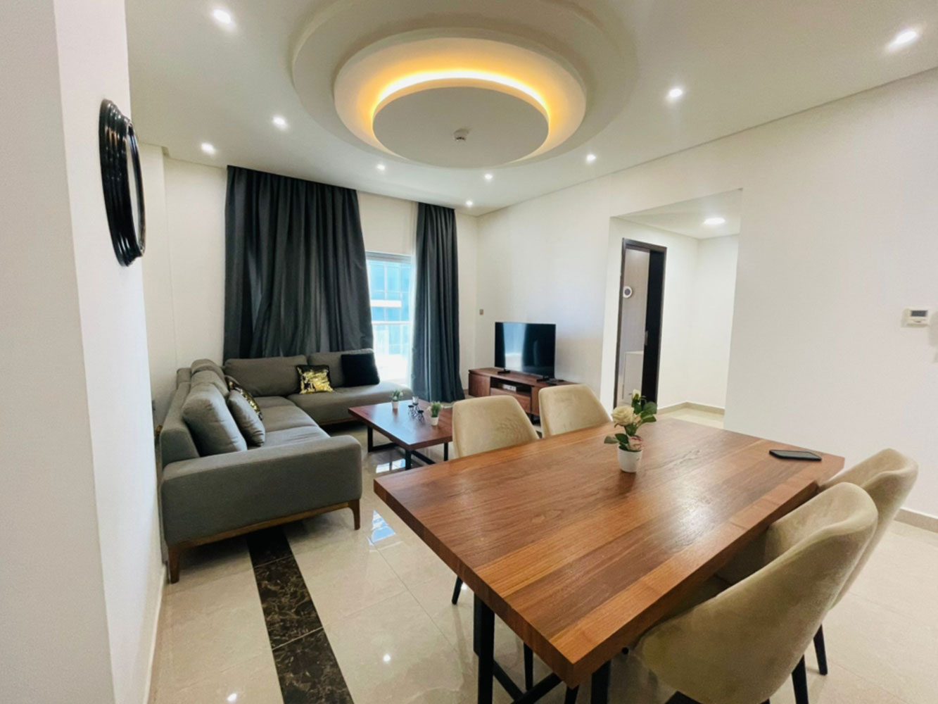 Apartment for Rent in Juffair Image #1399 7