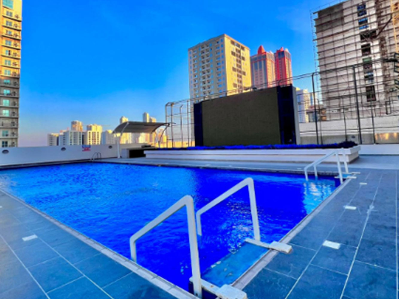 Apartment for Sale in Juffair Image #1402 4