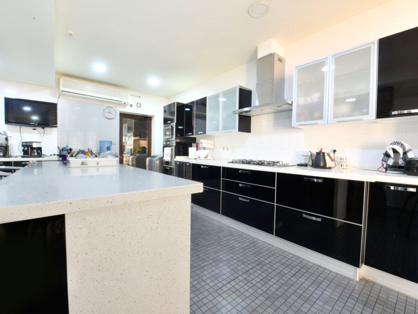 Villa for Sale in Jurdab Image #1410 5