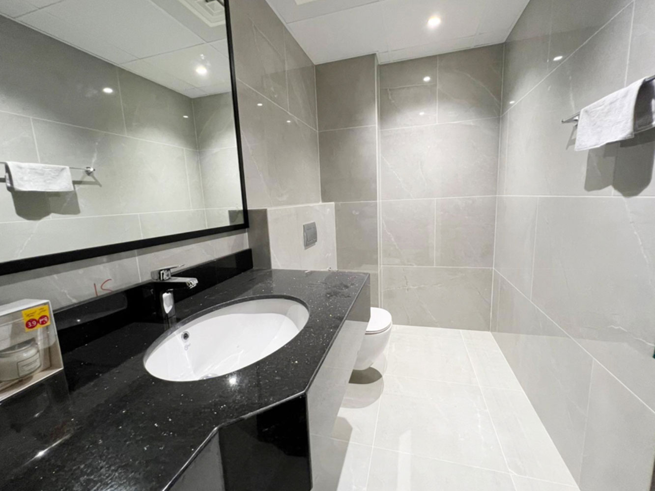 Apartment for Sale in Amwaj Island Image #1428 2