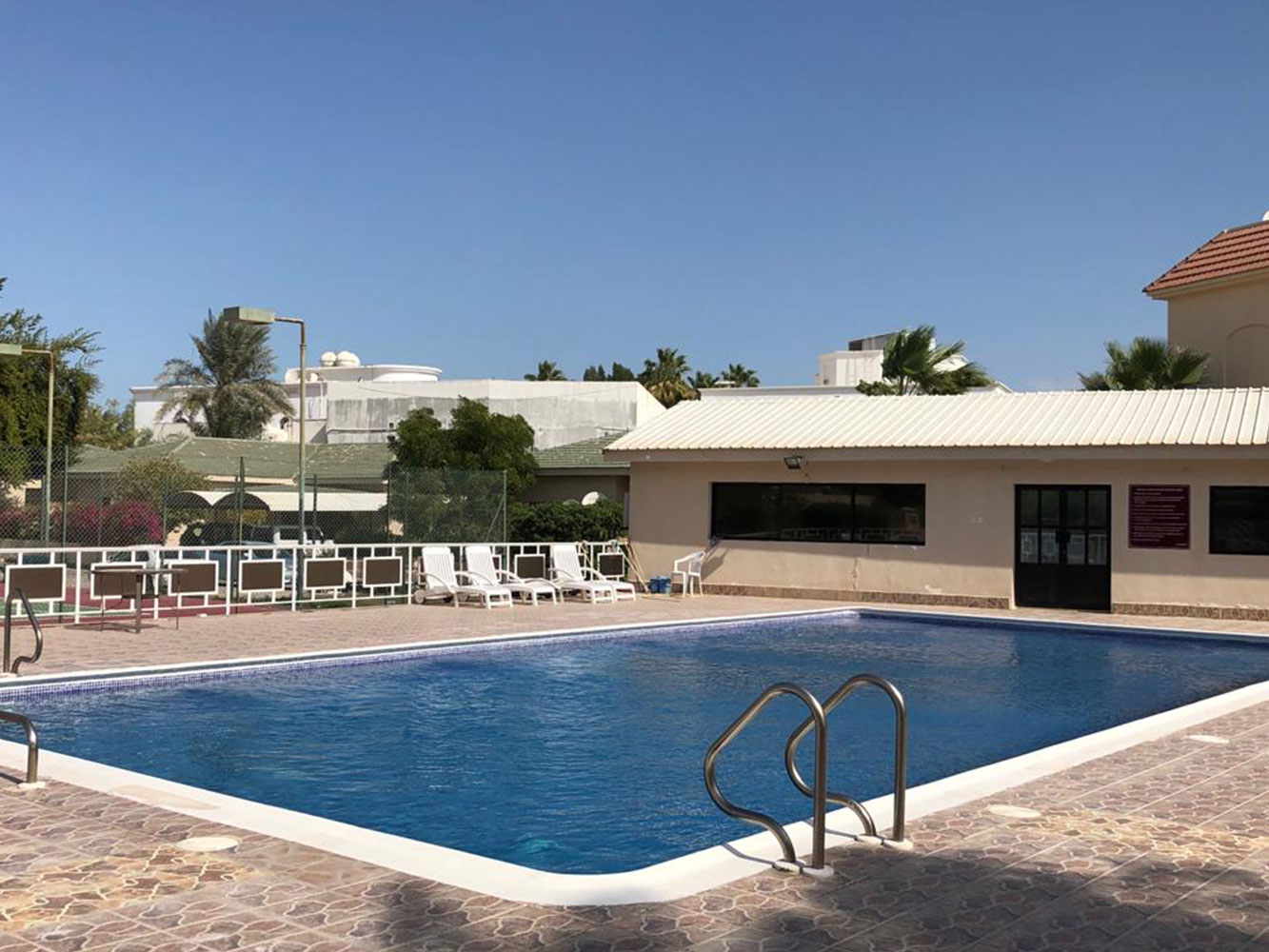 صورة فيلا للإيجار في سار #1444 6