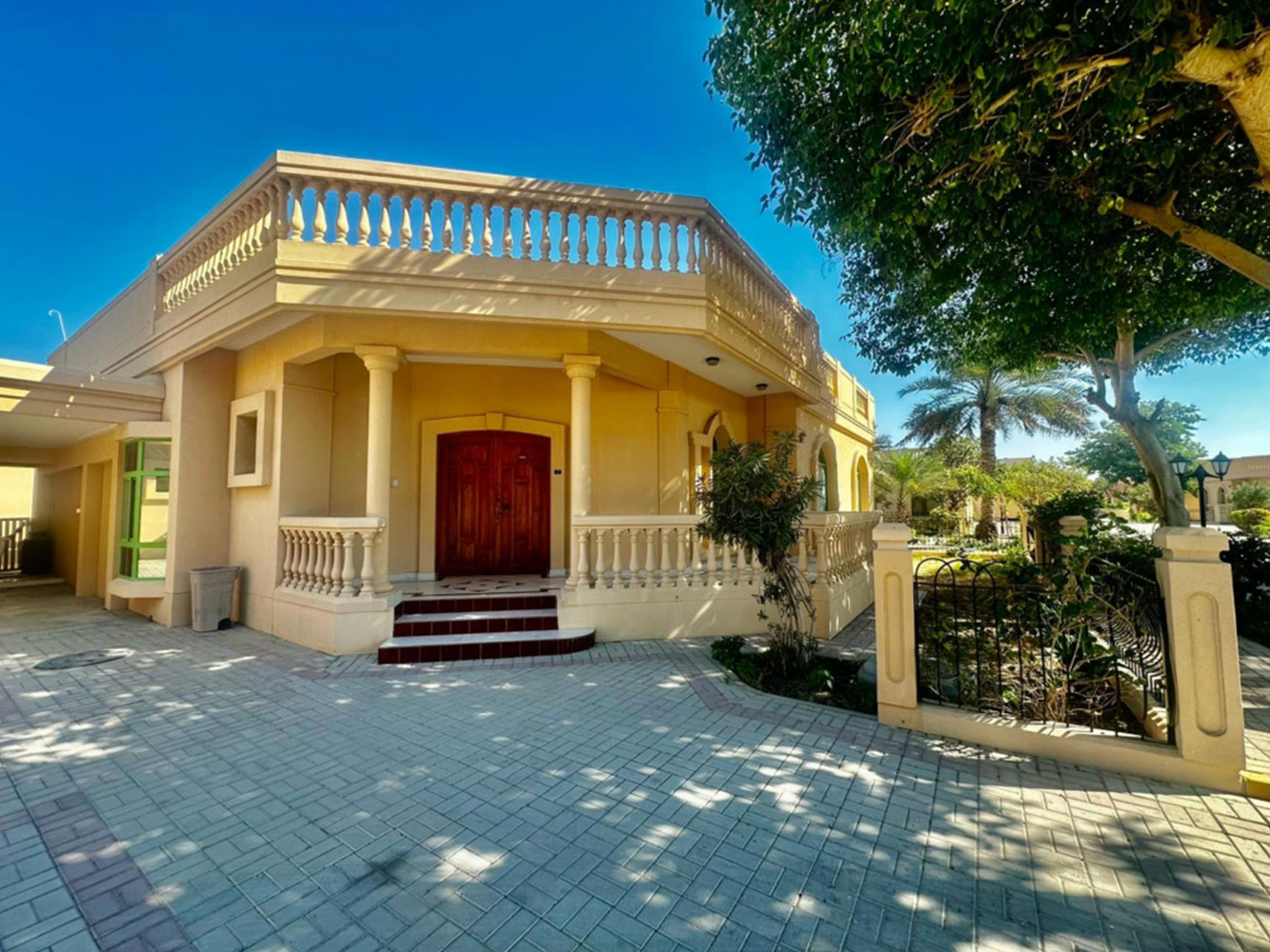 صورة فيلا للإيجار في الجنبية #1464 0