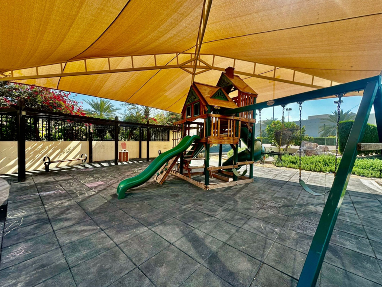 صورة فيلا للإيجار في الجنبية #1466 12