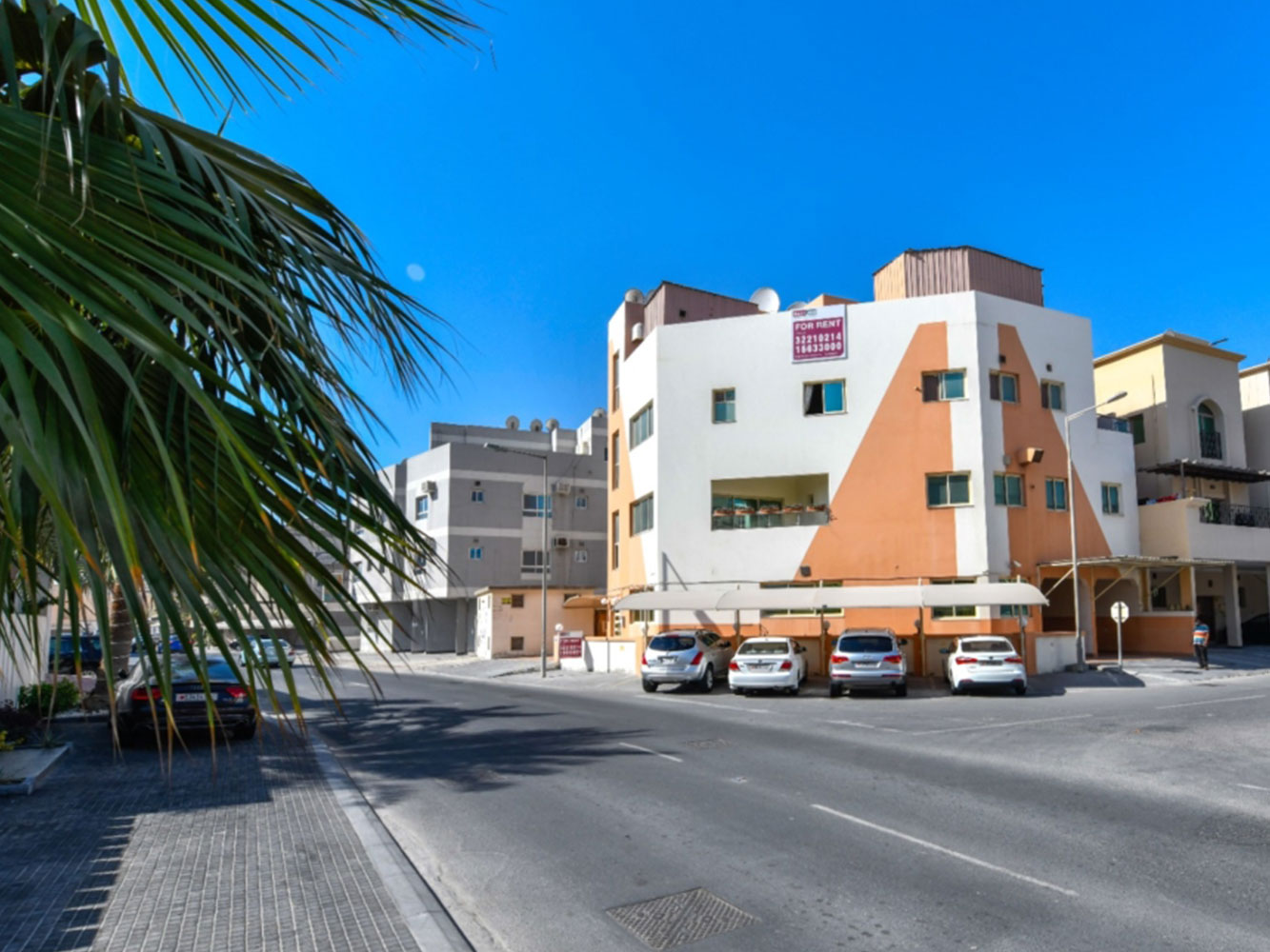 صورة مبنى للبيع في البسيتين #1470 0