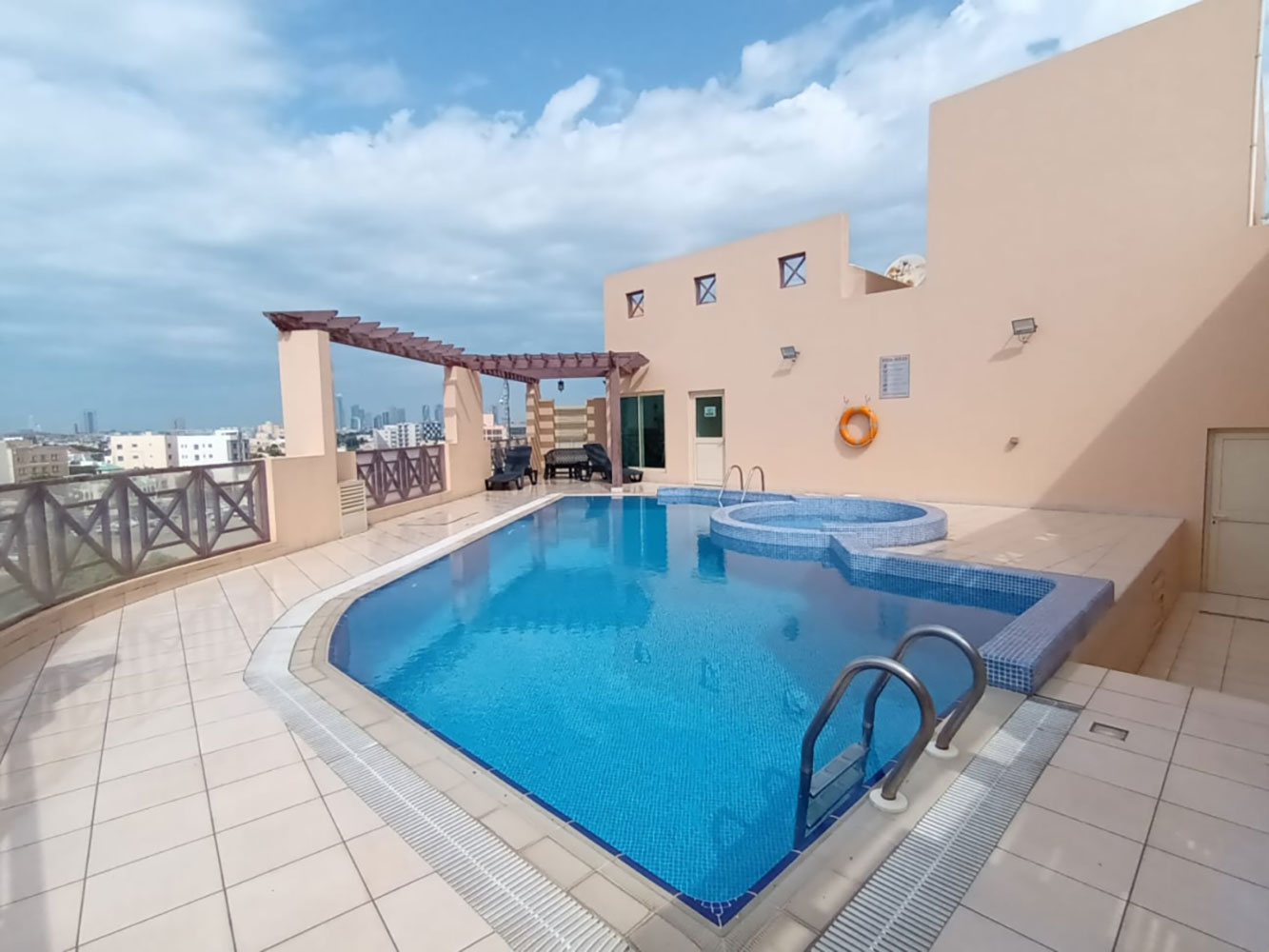 Apartment for Rent in Mahooz Image #1484 3