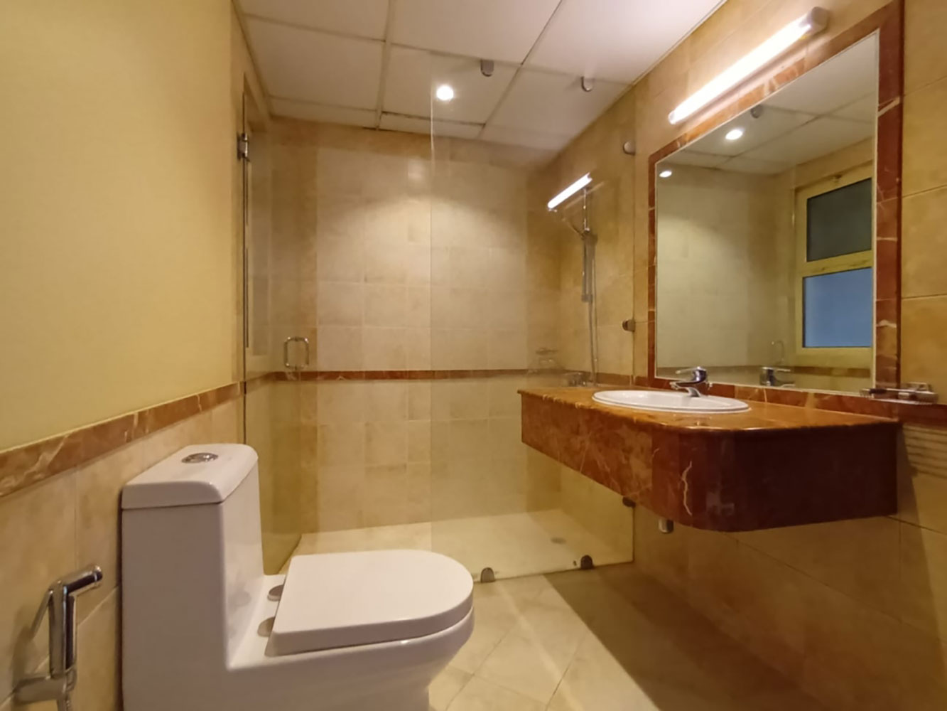 Apartment for Rent in Mahooz Image #1484 6