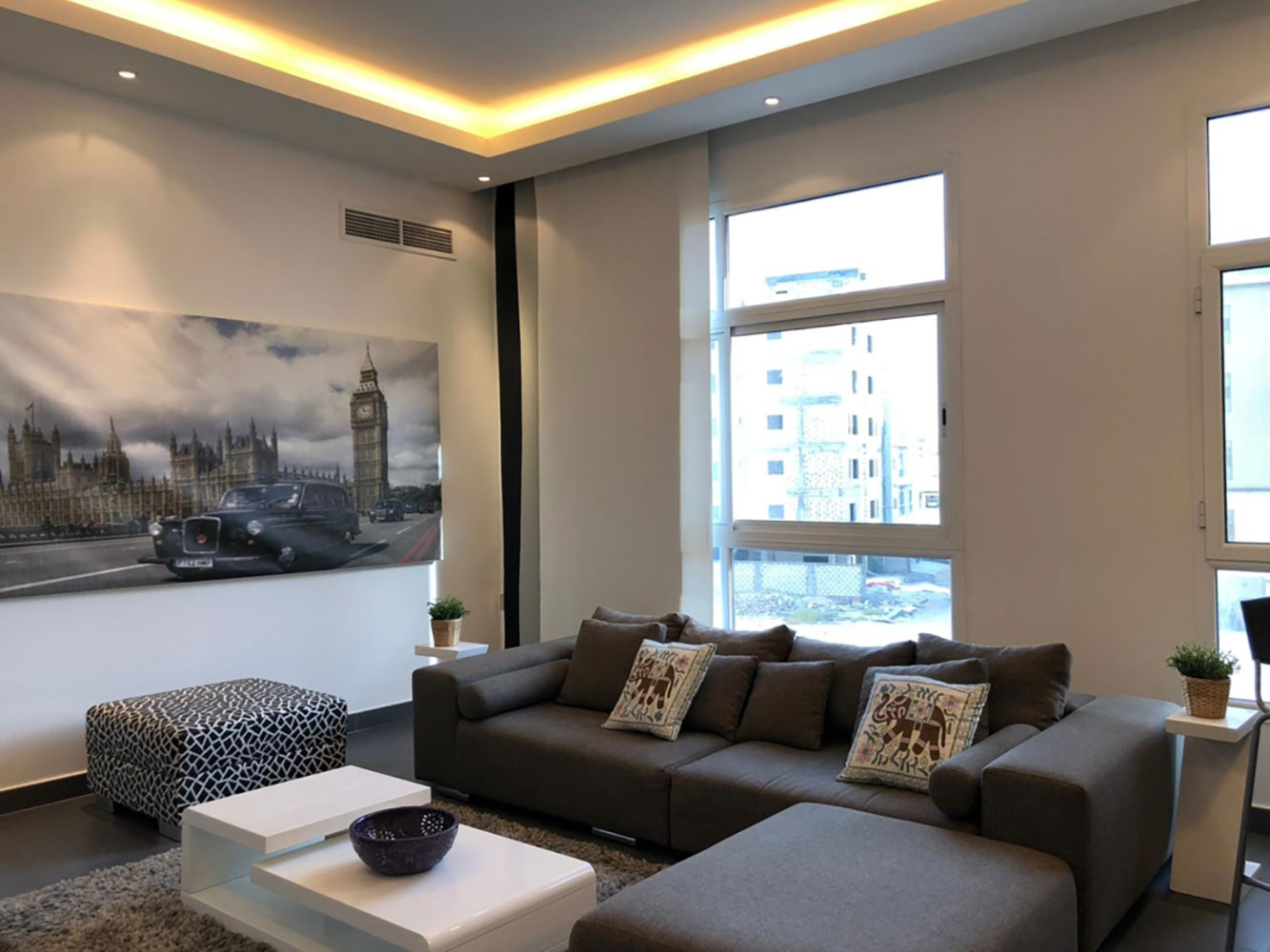 صورة شقة للإيجار في الجنبية #1490 2