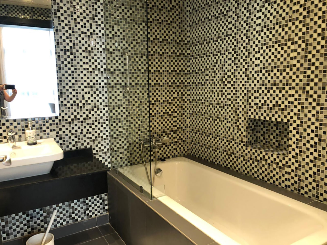 صورة شقة للإيجار في الجنبية #1490 6