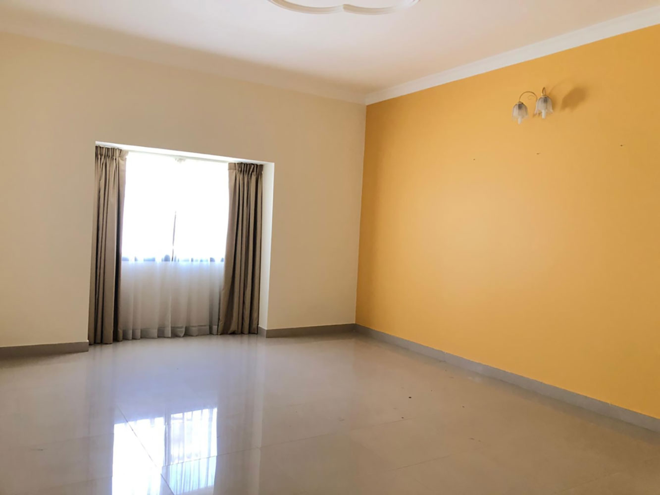 صورة فيلا للإيجار في الجنبية #1491 10