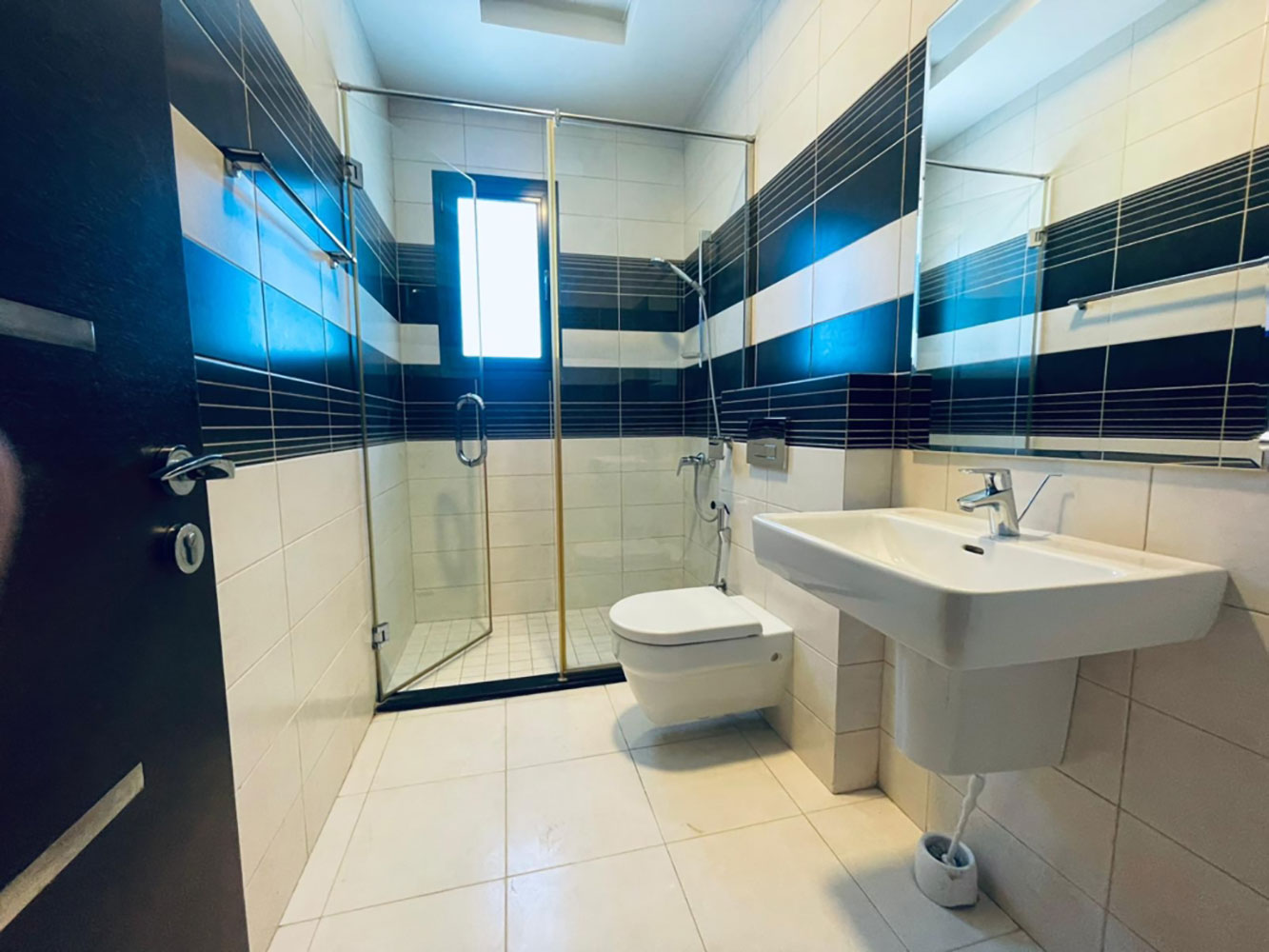 Apartment for Rent in Seef District Image #1494 5