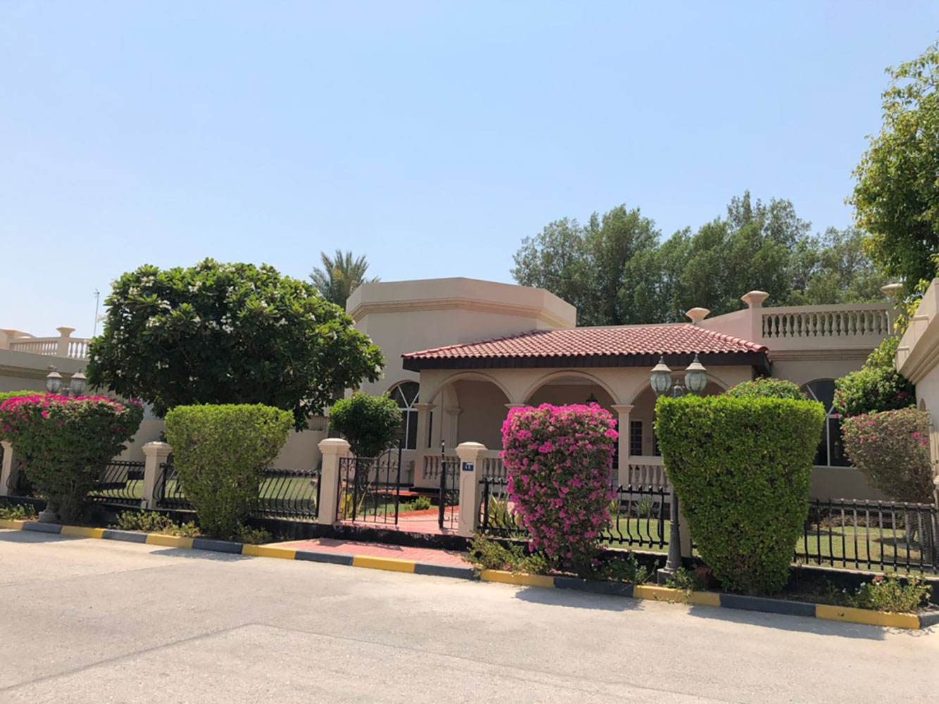 صورة فيلا للإيجار في الجسرة #1515 0