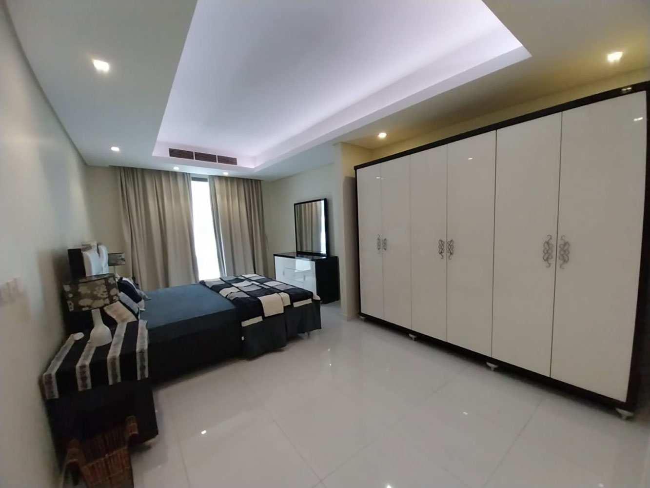 Apartment for Sale in Amwaj Island Image #1524 4