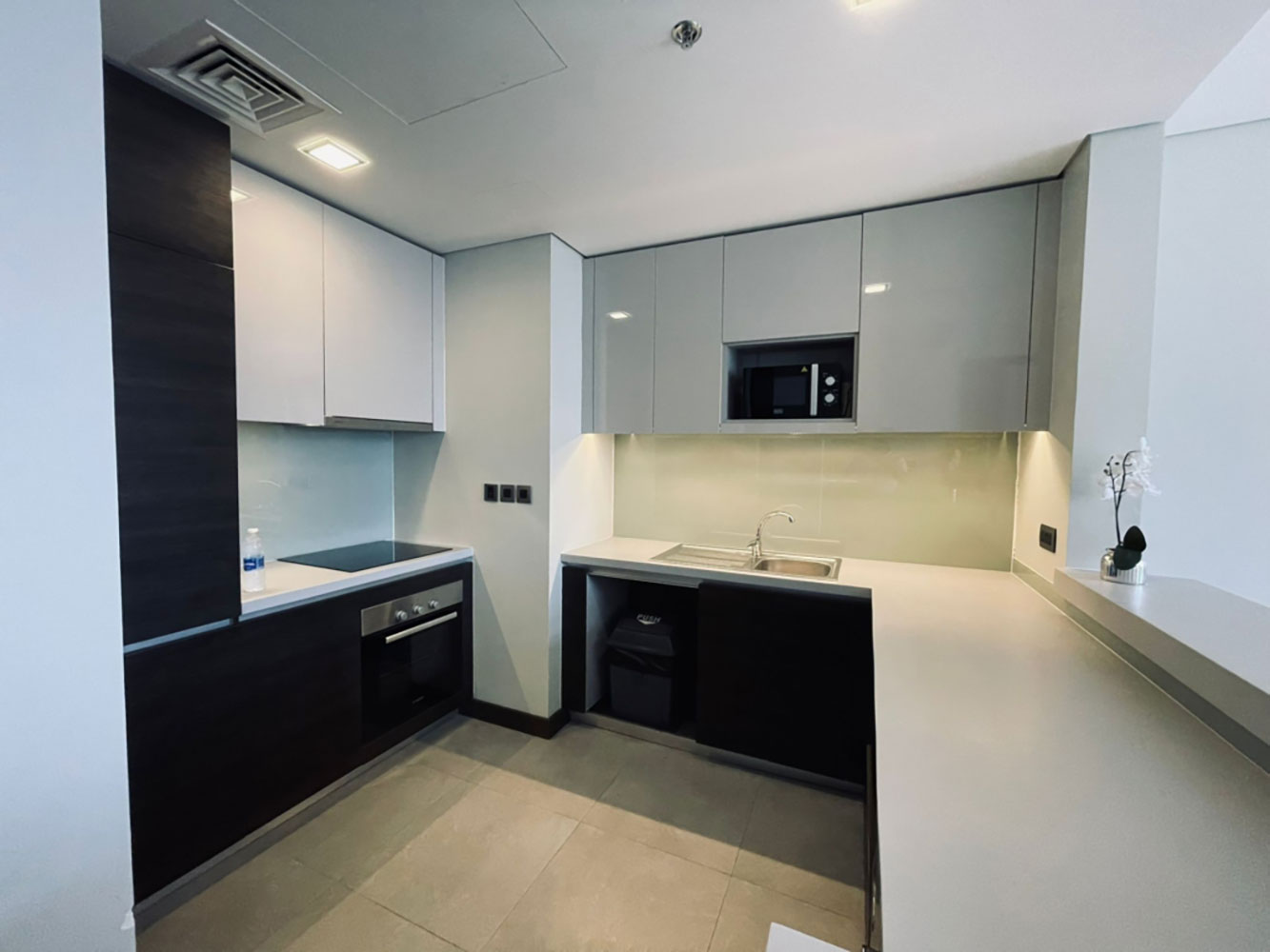 Apartment for Rent in Seef District Image #1525 6