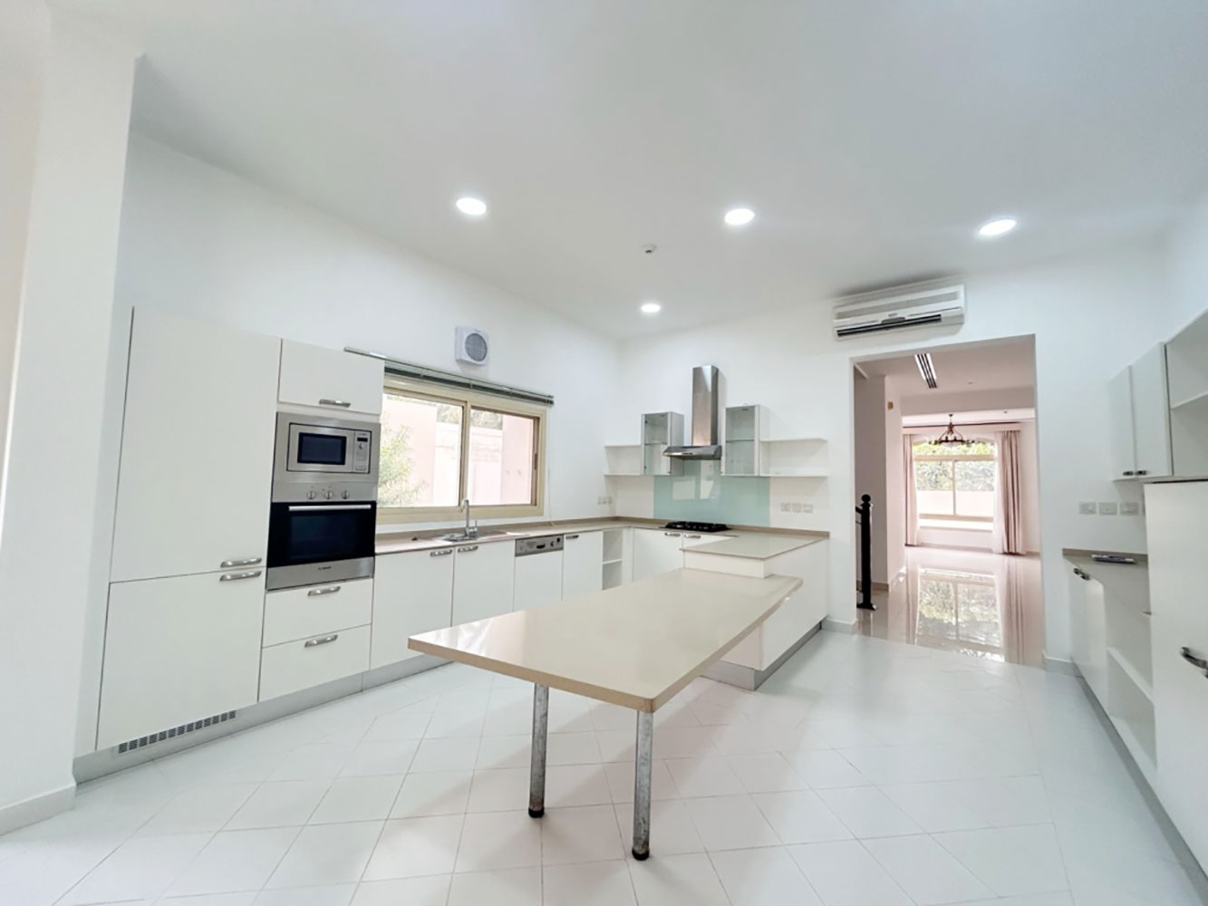 Villa for Rent in Sar Image #1578 5